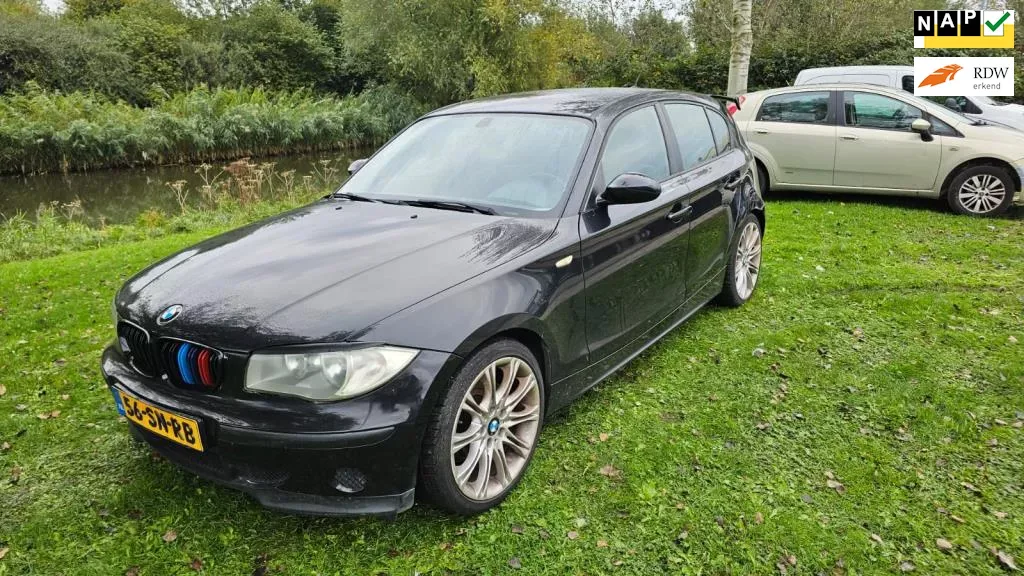 BMW 1-Serie (2006) — foto 1