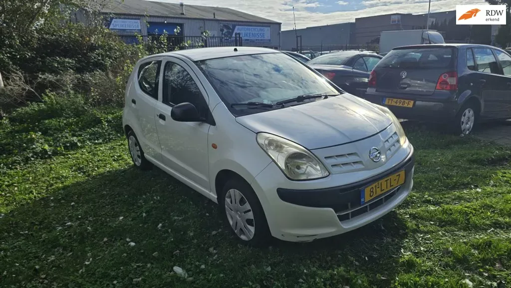 Nissan Pixo (2010) — foto 1