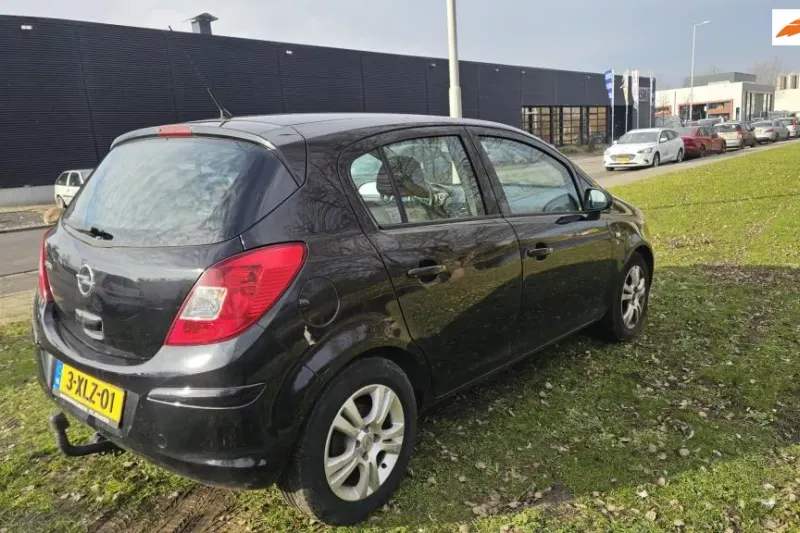Opel Corsa (2010)
