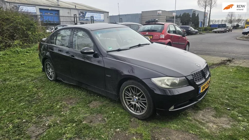 BMW 3-Serie (2006) — foto 1