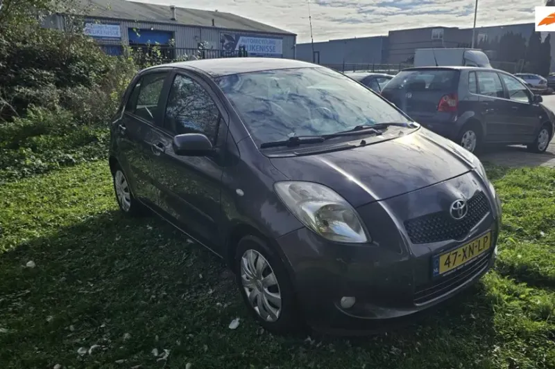 Toyota Yaris (2007)