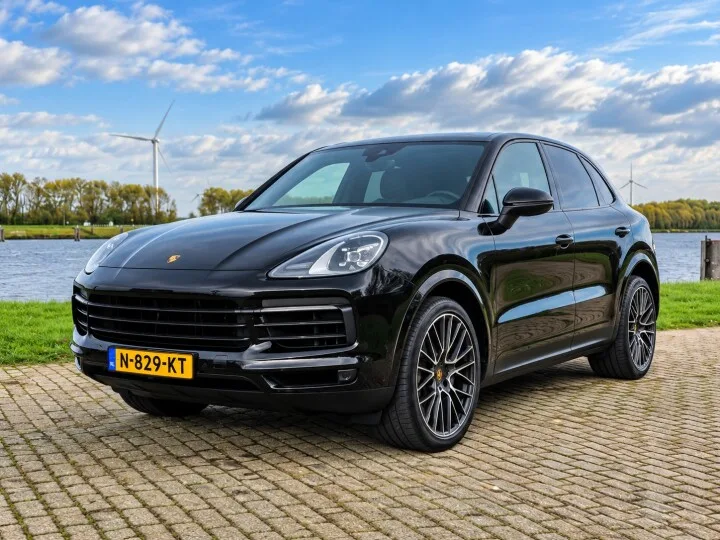 Porsche Cayenne (2018) — foto 1