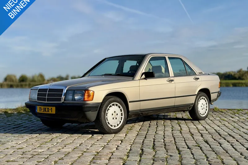 Mercedes-Benz 190-Serie (1986)
