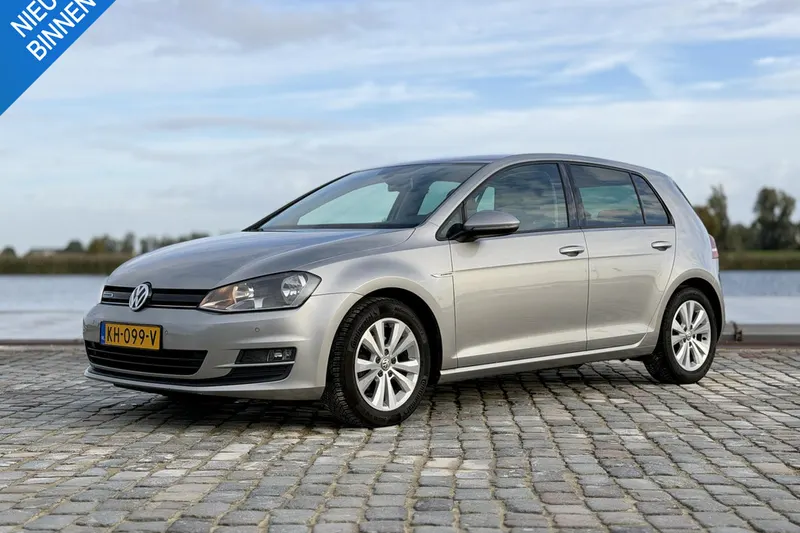 Volkswagen Golf (2016)