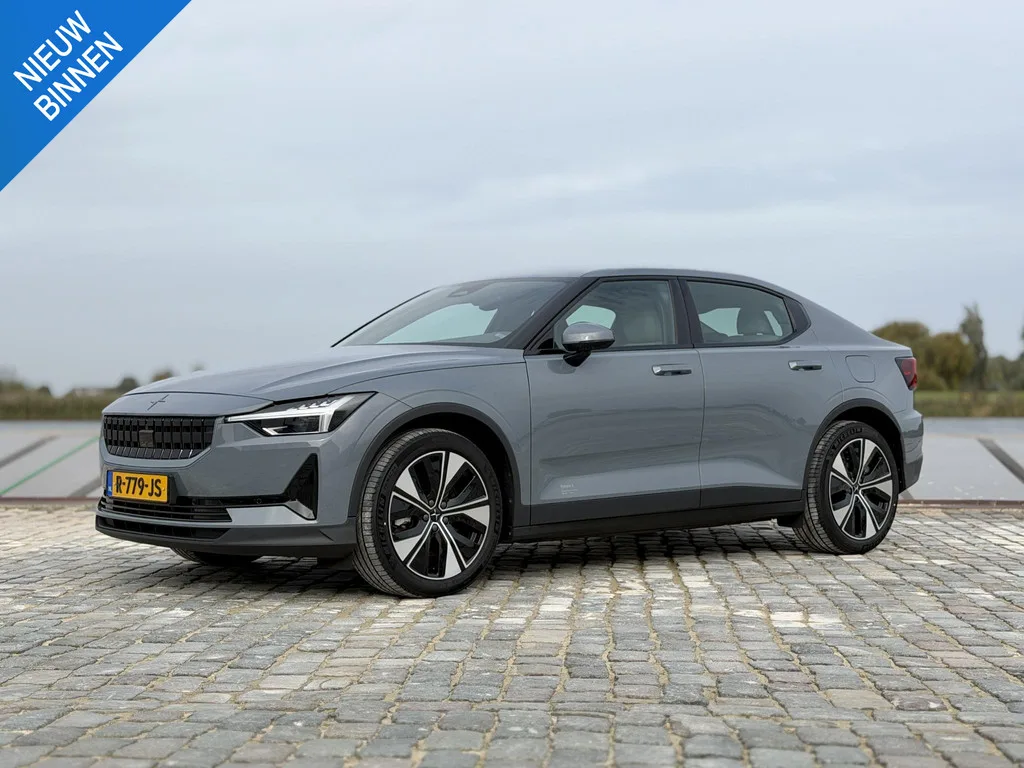 Polestar 2 (2022) — foto 1