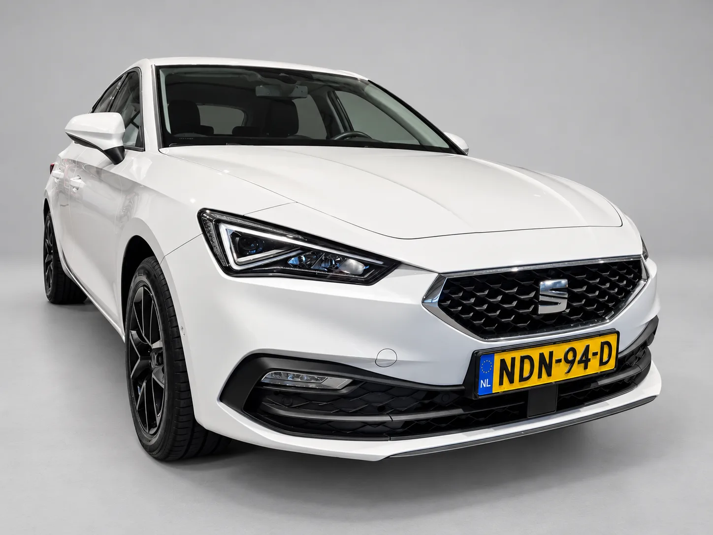 SEAT Leon (2024) — foto 1