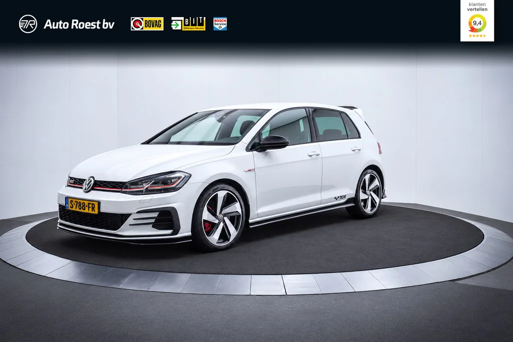 Volkswagen Golf (2019) — foto 1