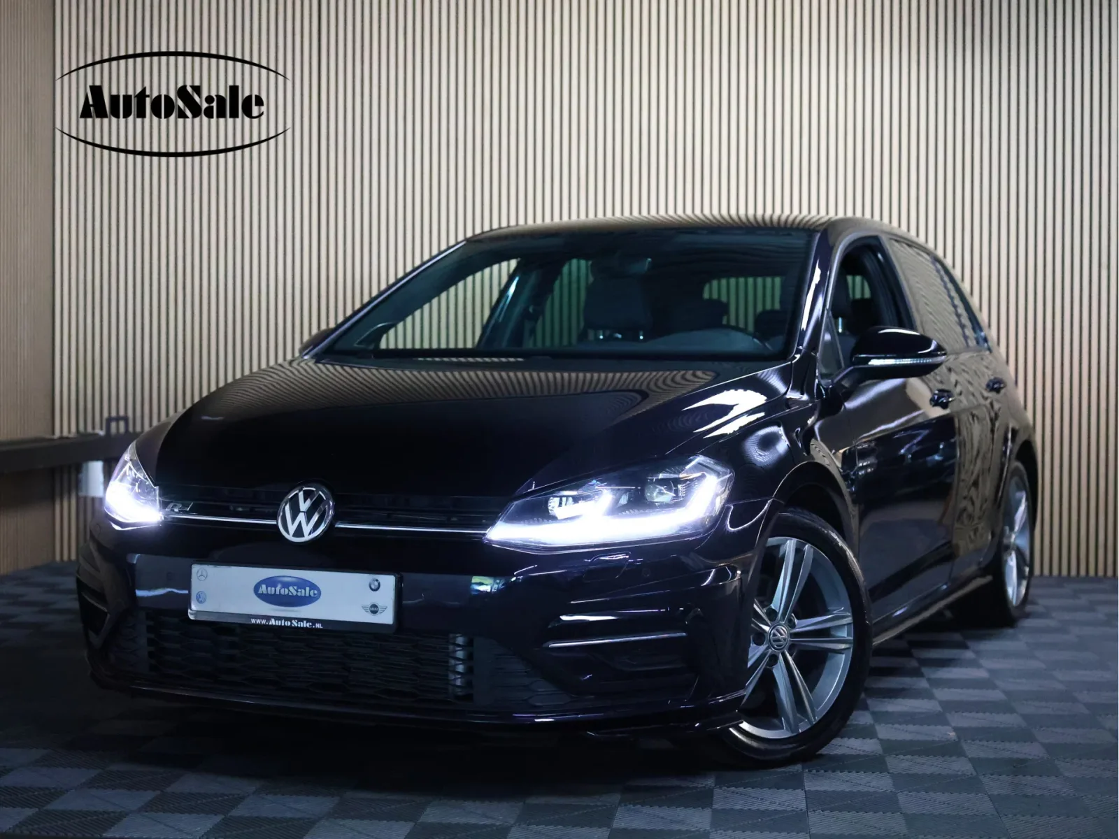 Volkswagen Golf (2017) — foto 1