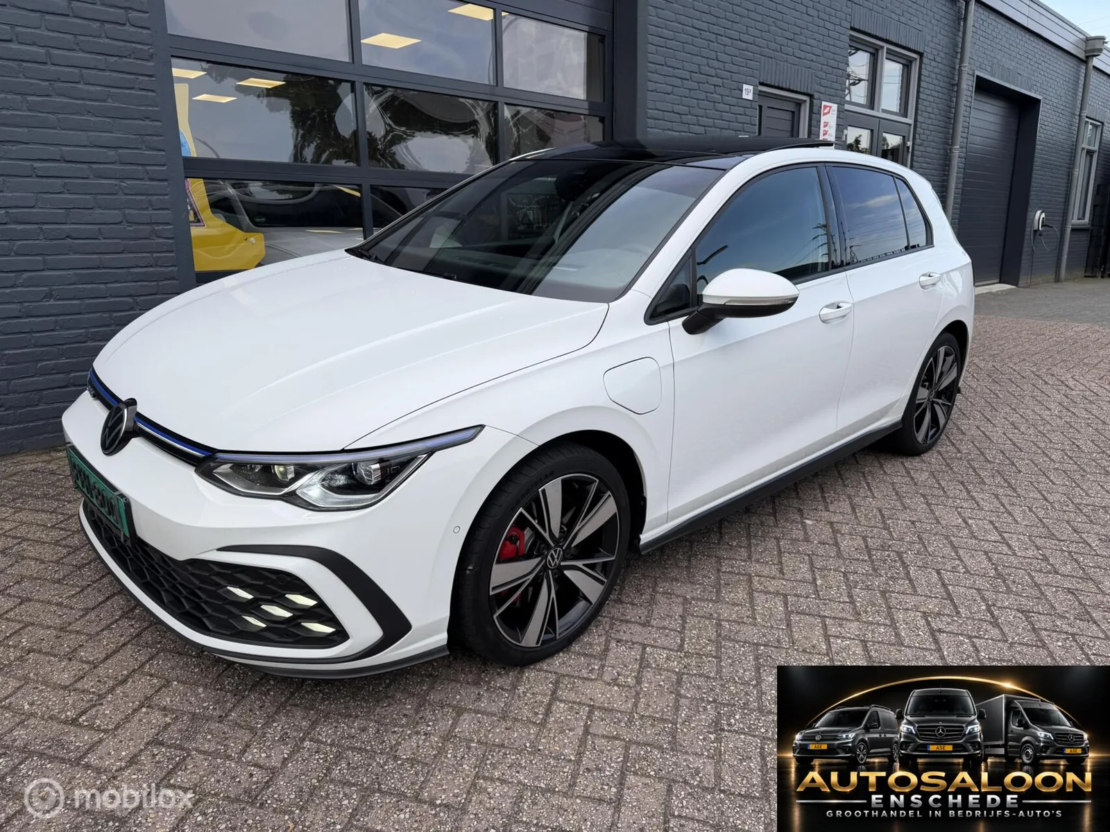 Volkswagen Golf (2021) — foto 1