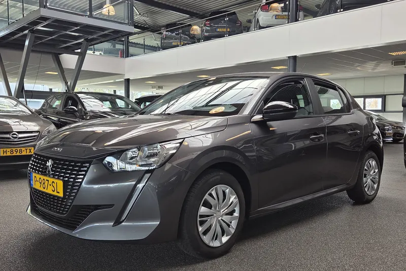 Peugeot 208 (2022)
