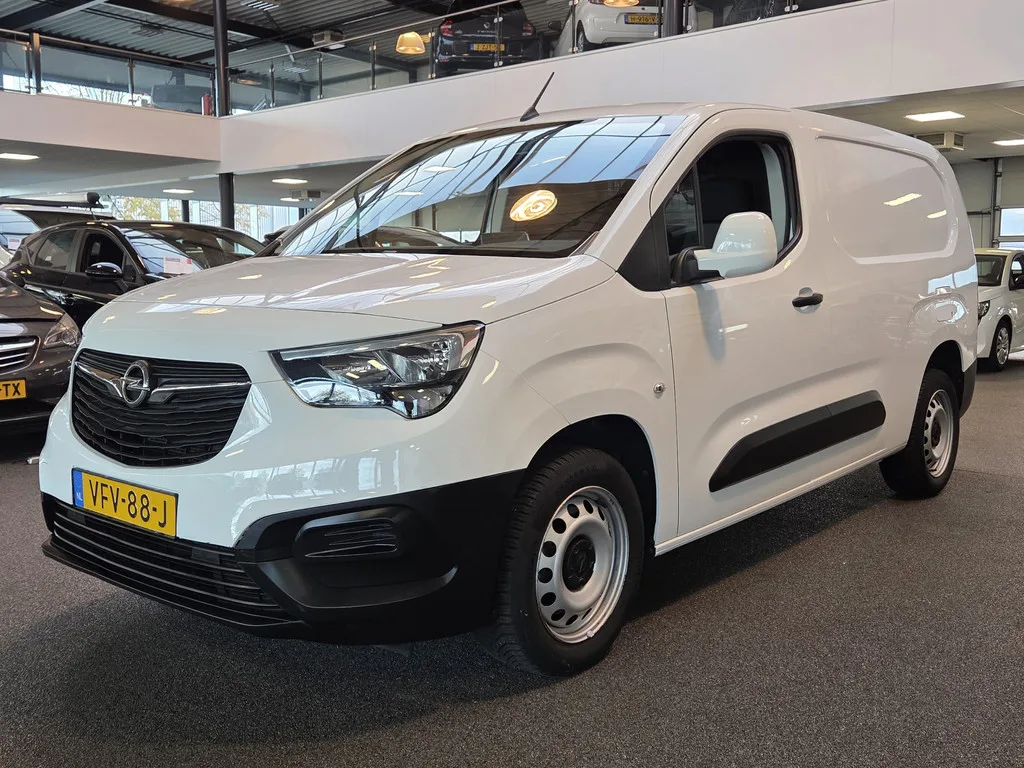 Opel Combo (2020) — foto 1