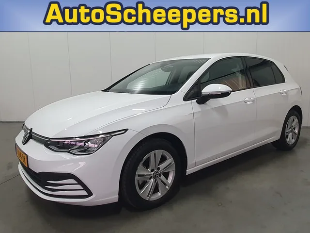 Volkswagen Golf (2021) — foto 1
