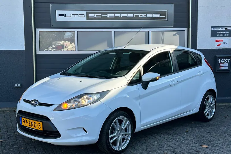 Ford Fiesta (2012)