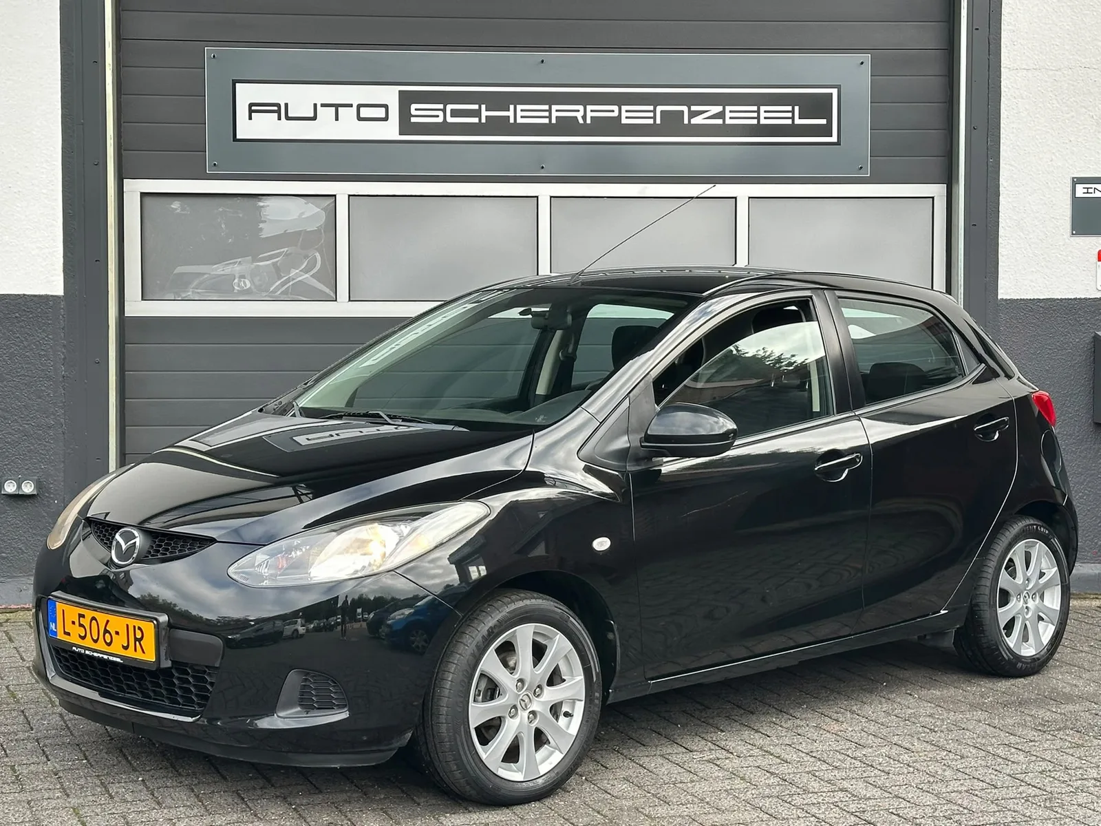 Mazda 2 (2008) — foto 1