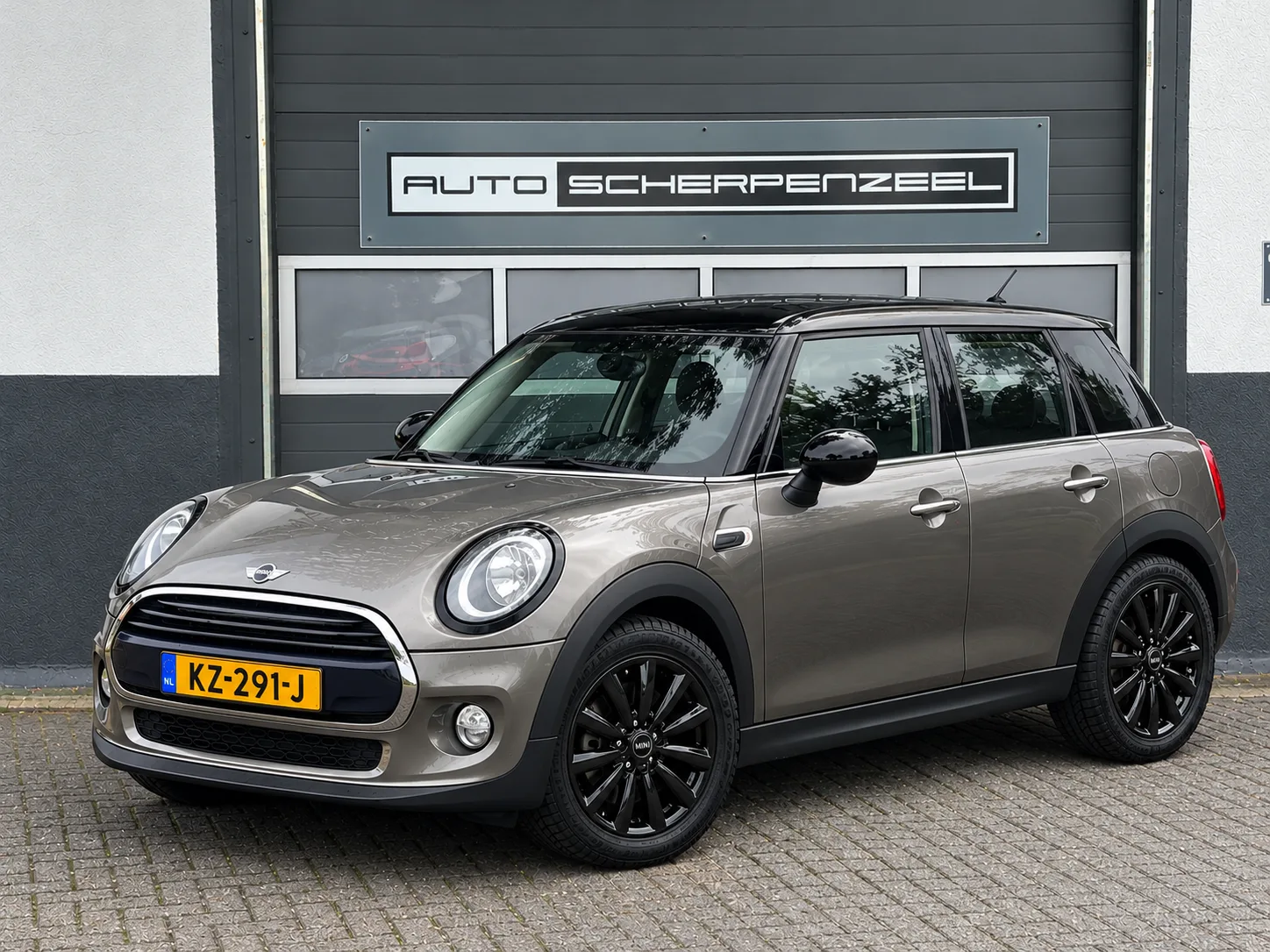 MINI Cooper (2017) — foto 1