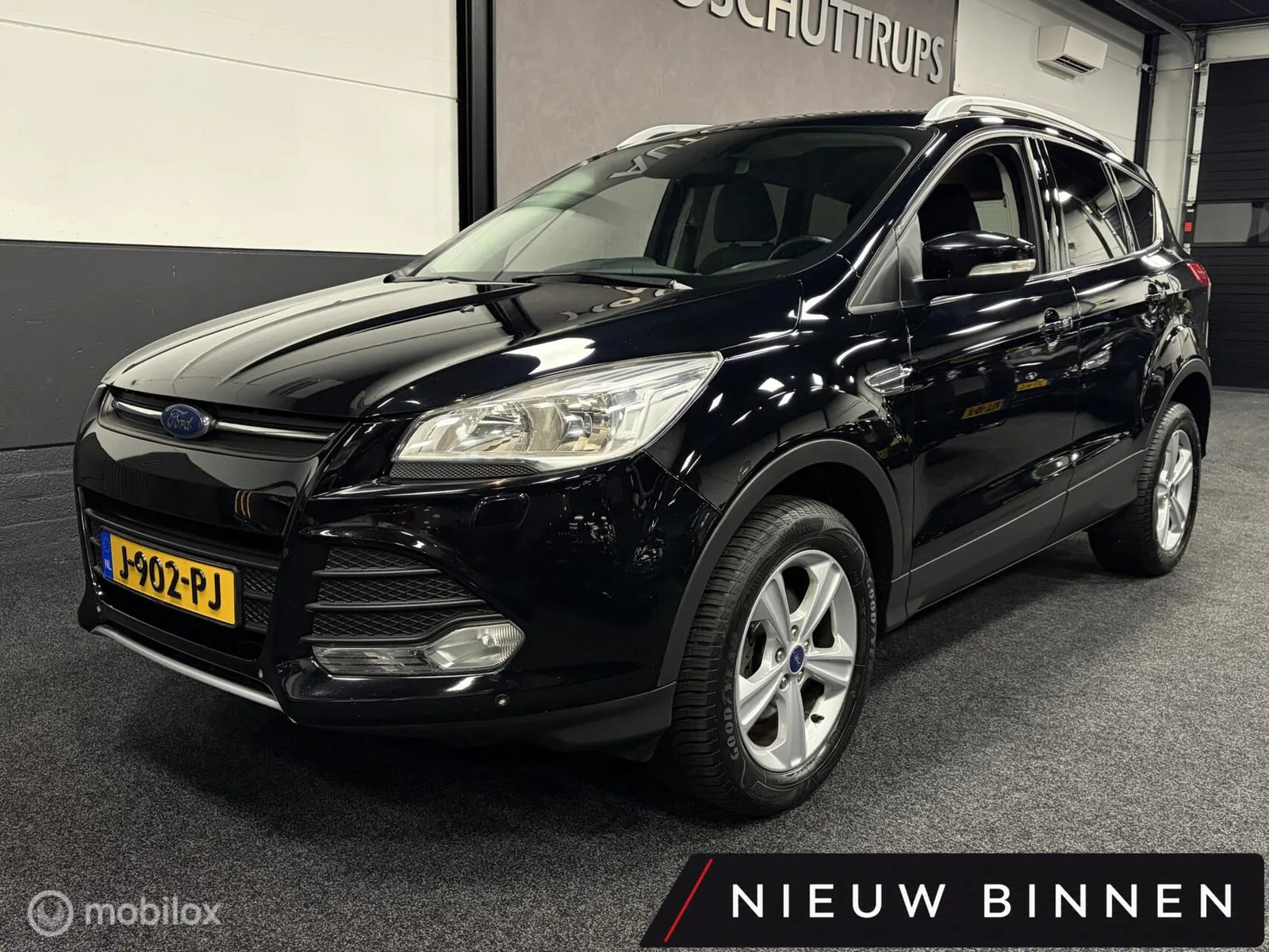 Ford Kuga (2016) — foto 1