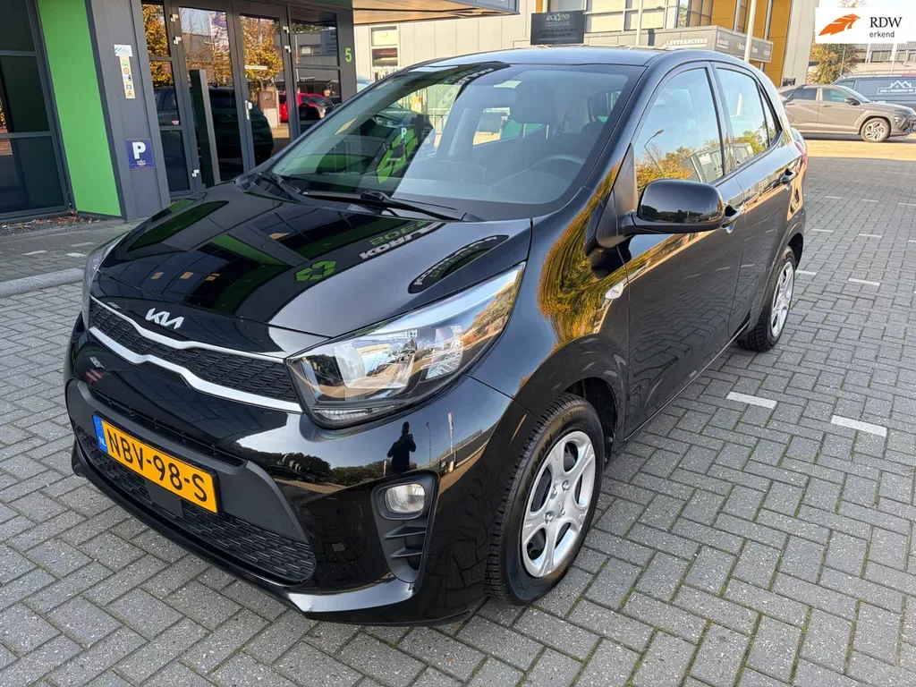 Kia Picanto (2022) — foto 1