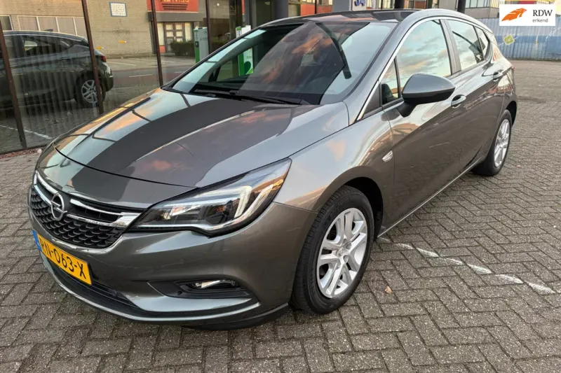 Opel Astra (2018)