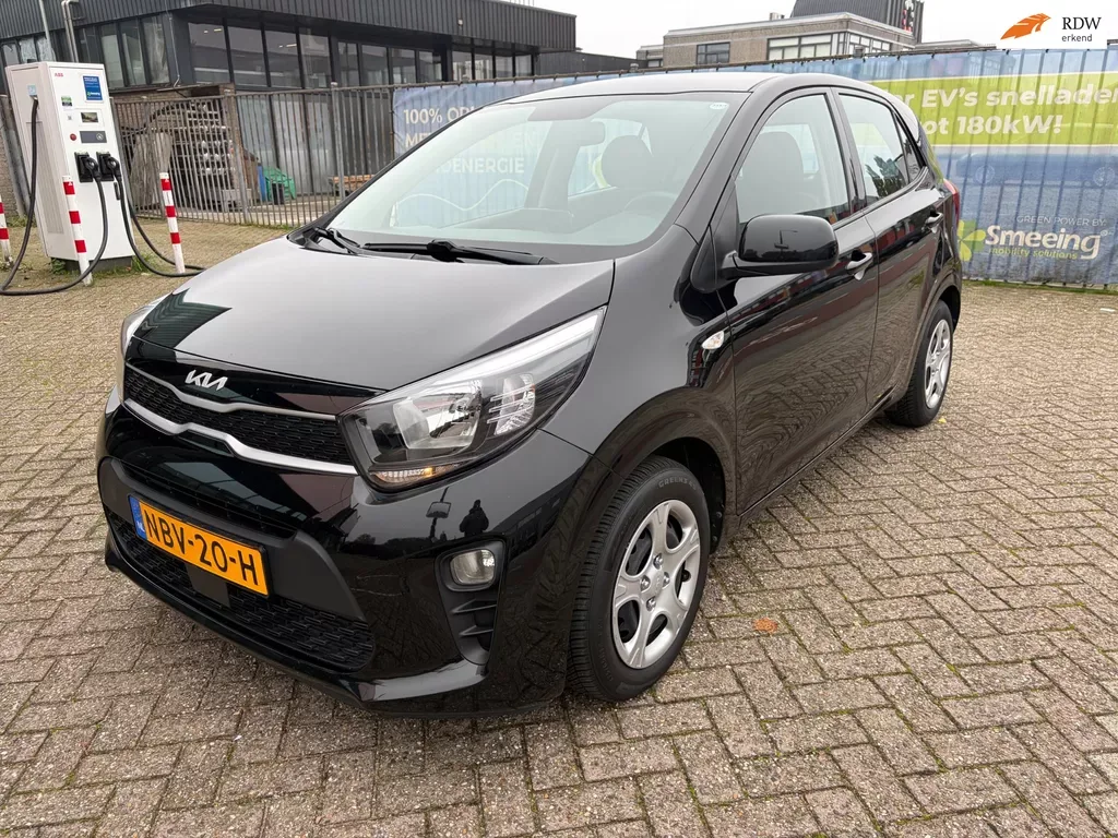 Kia Picanto (2022) — foto 1