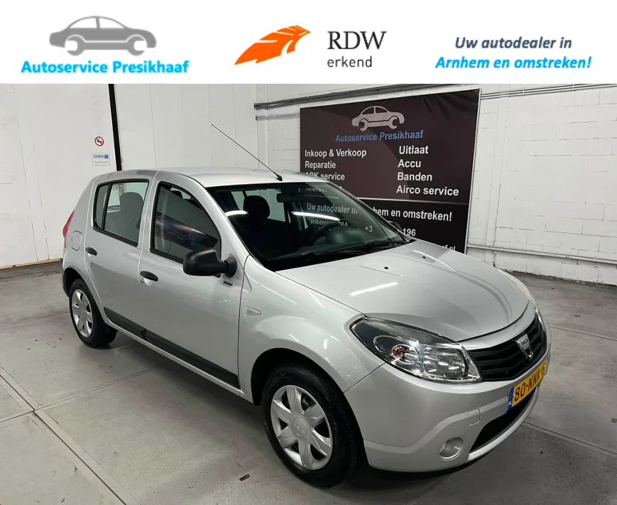 Dacia Sandero (2010) — foto 1