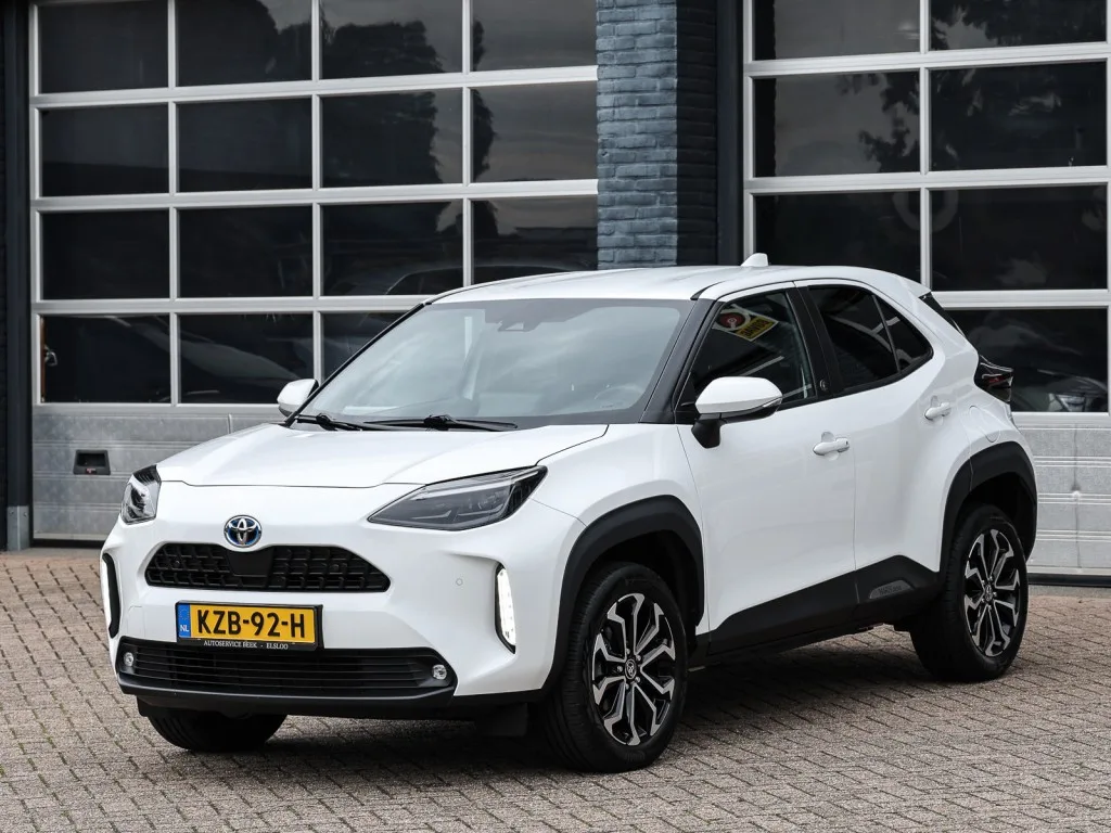 Toyota Yaris Cross (2023) — foto 1