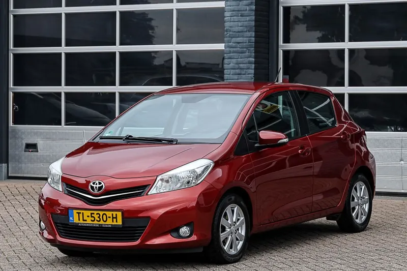 Toyota Yaris (2013)