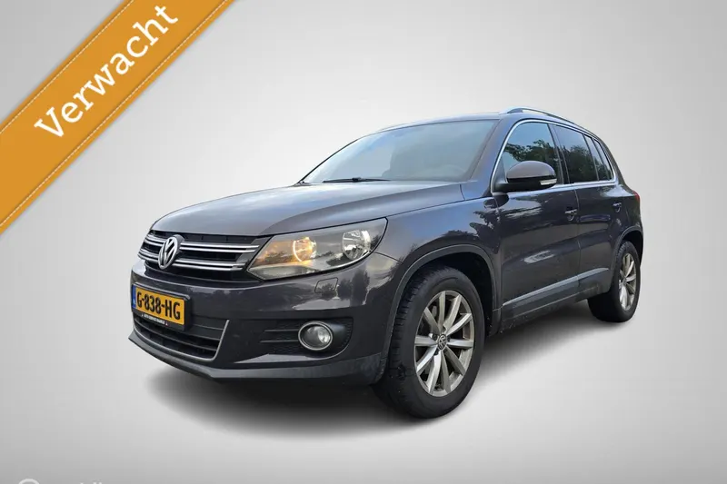 Volkswagen Tiguan (2015)