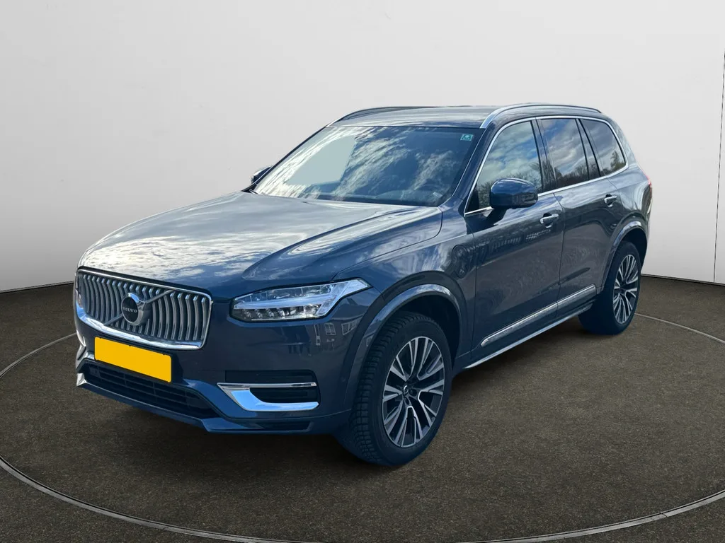 Volvo XC90 (2022) — foto 1
