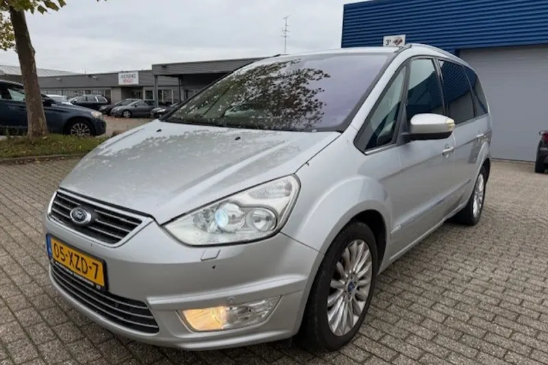 Ford Galaxy (2012)