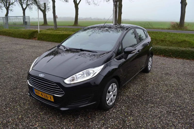 Ford Fiesta (2015)