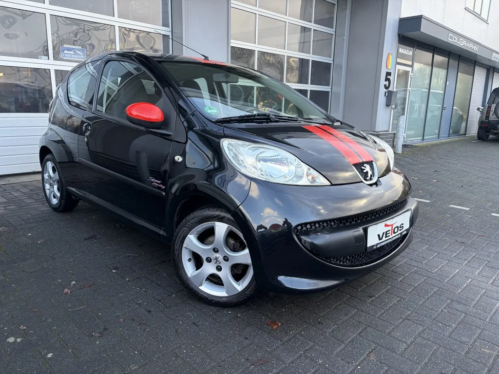 Peugeot 107 (2007) — foto 1