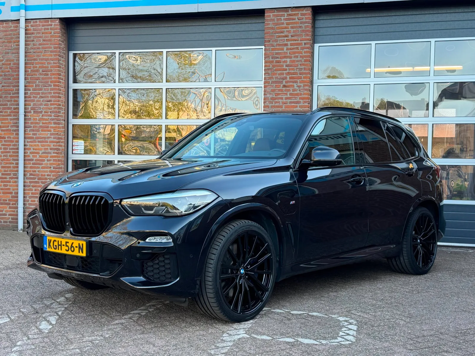 BMW X5 (2020) — foto 1
