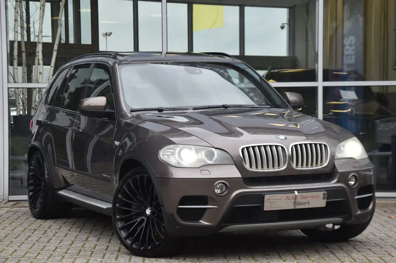 BMW X5 (2010)