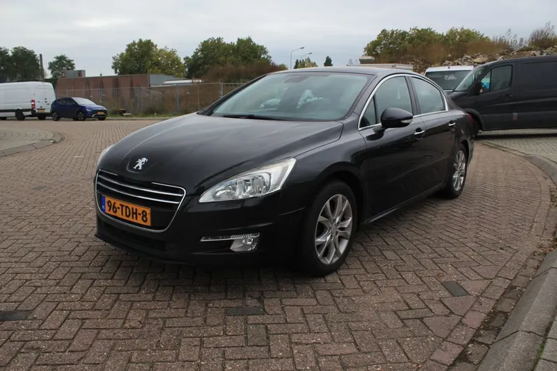 Peugeot 508 (2012)