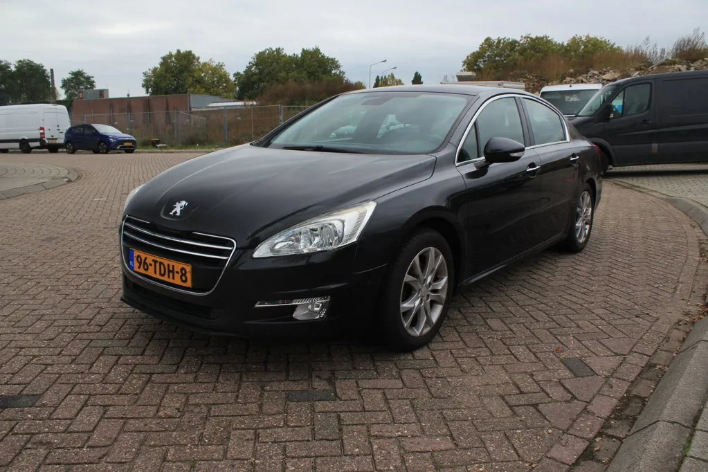 Peugeot 508 (2012) — foto 1
