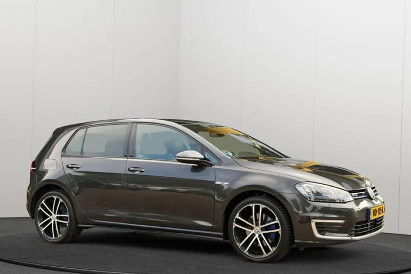 Volkswagen Golf (2016)