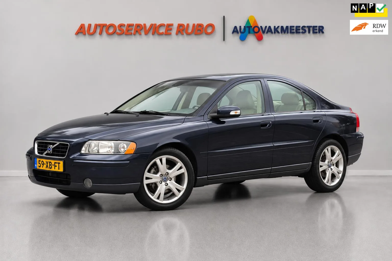 Volvo S60 (2007) — foto 1