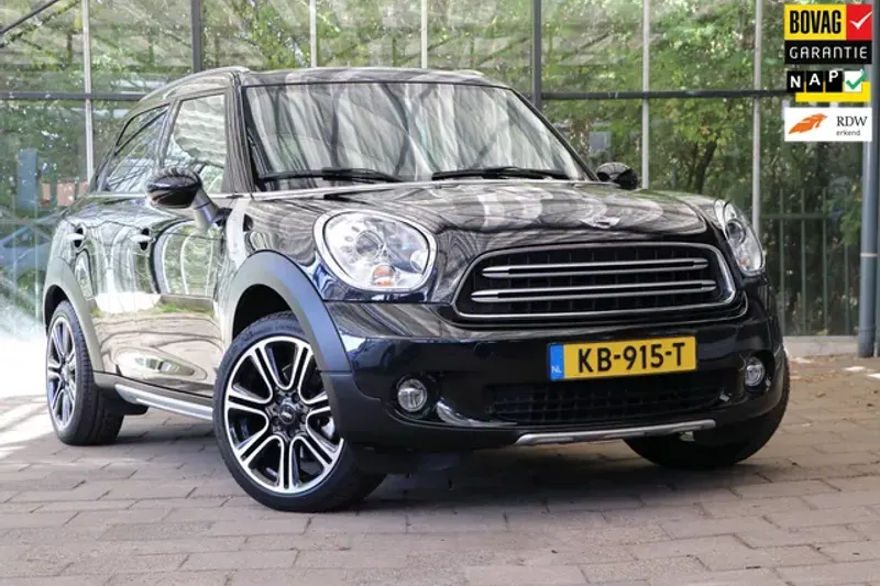 MINI Countryman (2016)