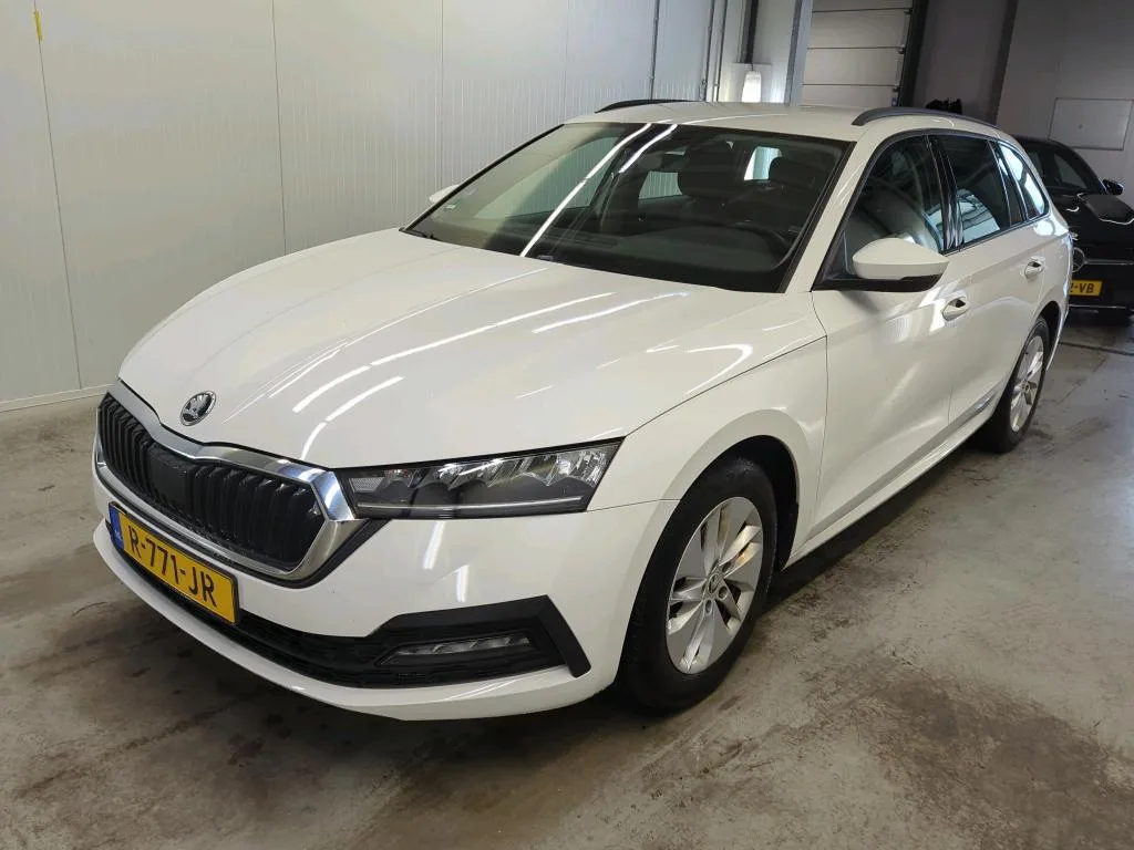 Škoda Octavia (2022) — foto 1