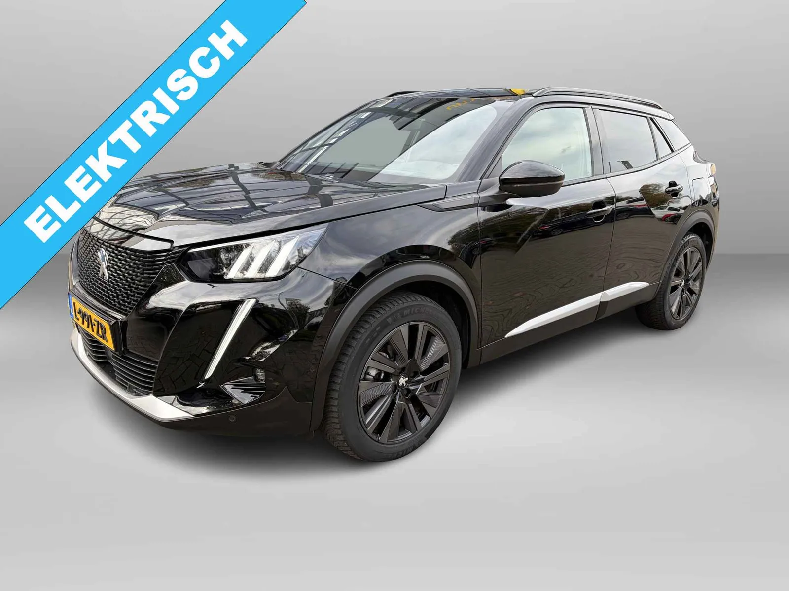 Peugeot e-2008 (2021) — foto 1