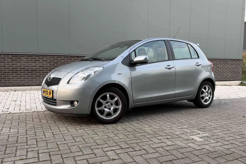 Toyota Yaris (2007)