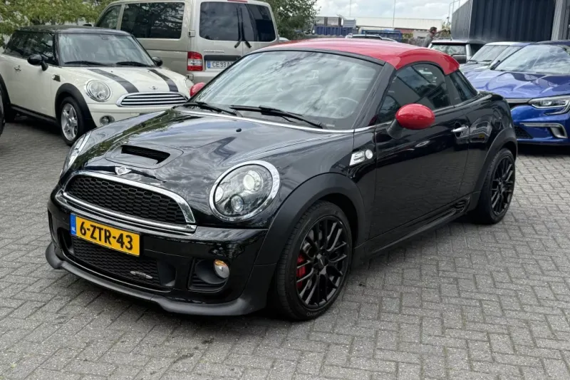 MINI Coupé (2011)