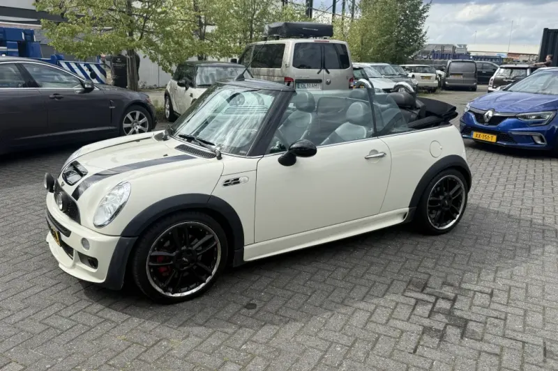 MINI John Cooper Works (2007)
