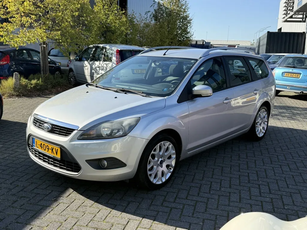 Ford Focus (2009) — foto 1