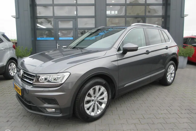 Volkswagen Tiguan (2018)