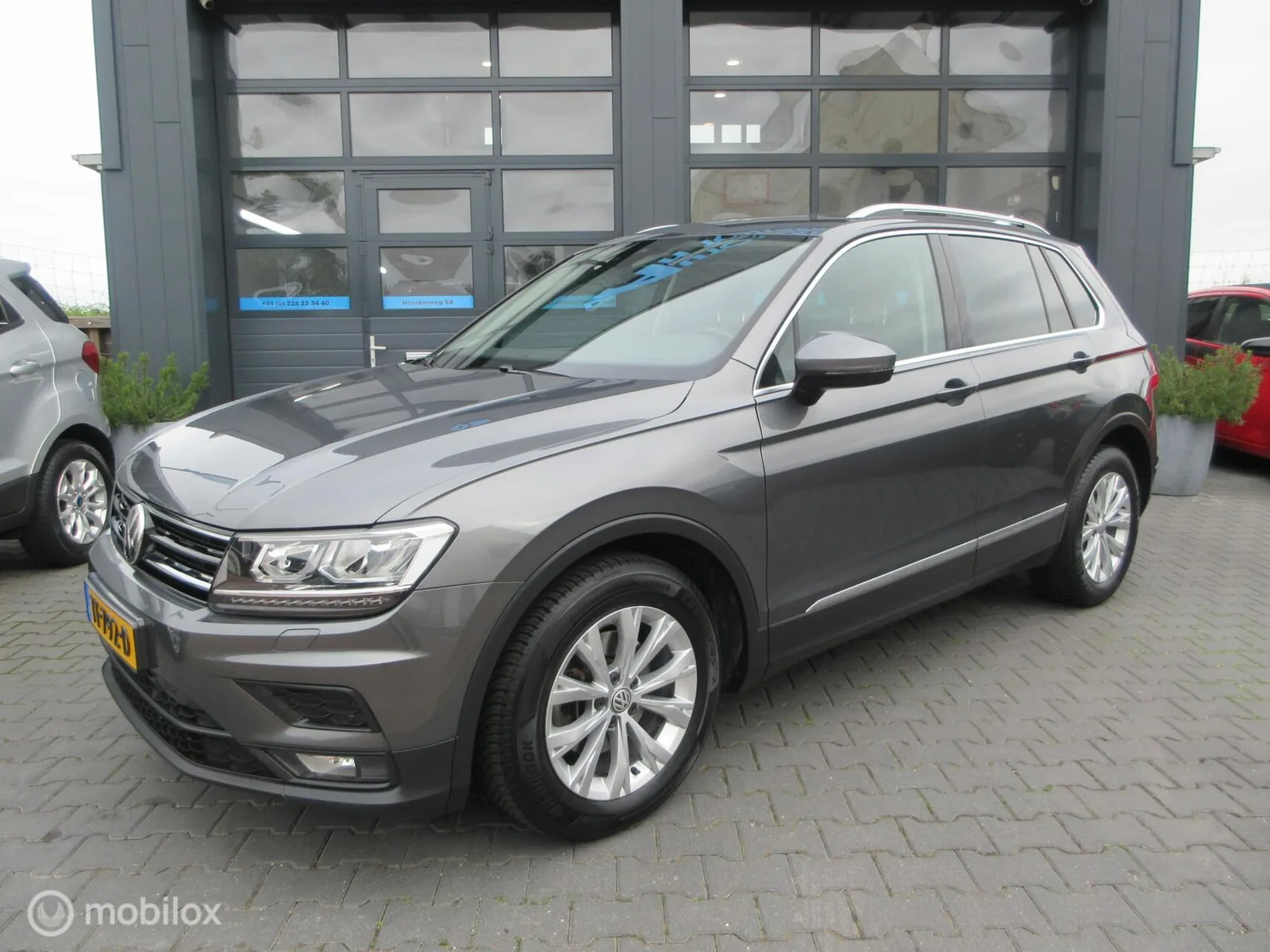 Volkswagen Tiguan (2018) — foto 1