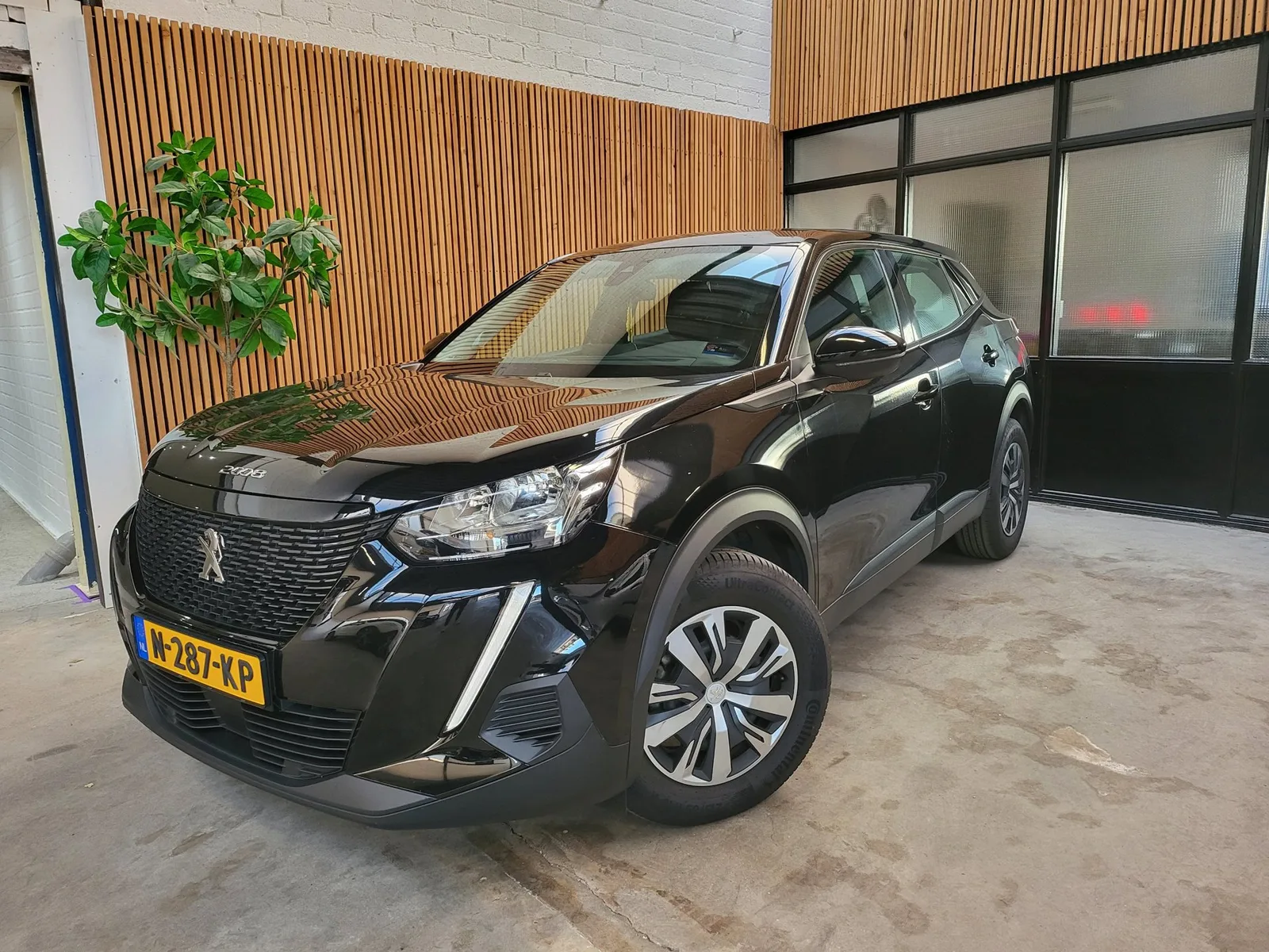 Peugeot 2008 (2021) — foto 1
