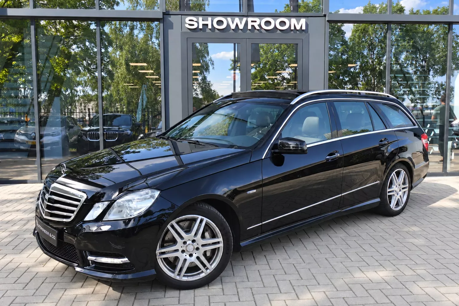 Mercedes-Benz E-Klasse (2011) — foto 1