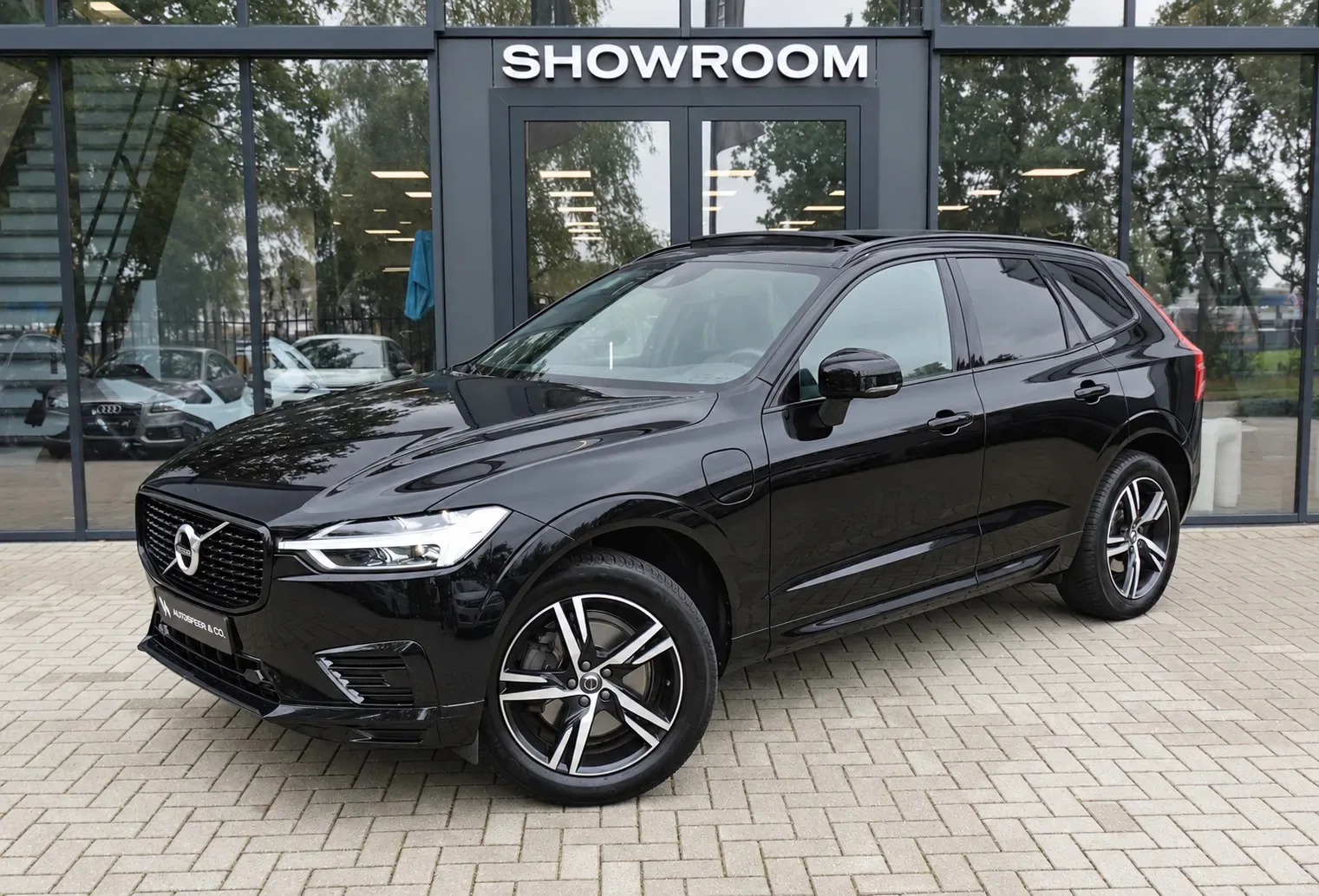 Volvo XC60 (2020) — foto 1