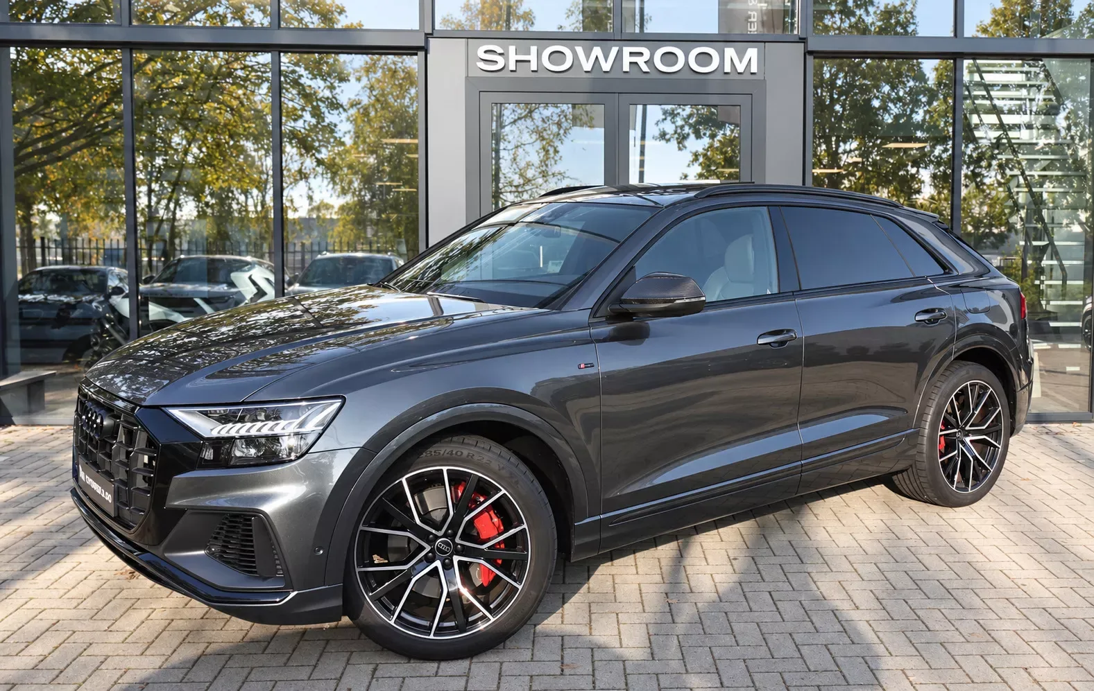 Audi Q8 (2023) — foto 1